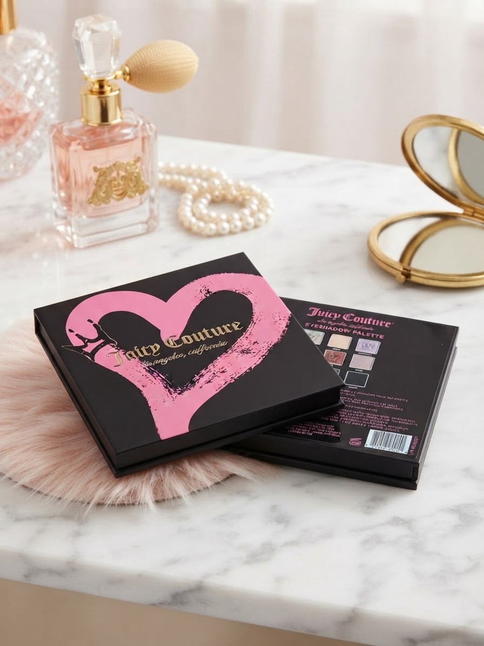 Juicy Couture Pink Heart Eyeshadow Palette